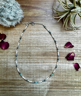 Mother of Pearl Gray Choker