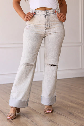 Distressed White Straight Leg Jean