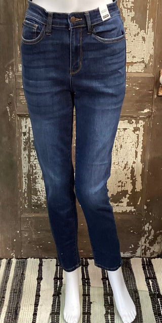 Judy Blue High Rise Clean Dark Fit Skinny Jeans